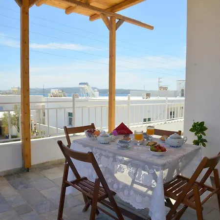 Esperos Seaside In Adamas, Milos *