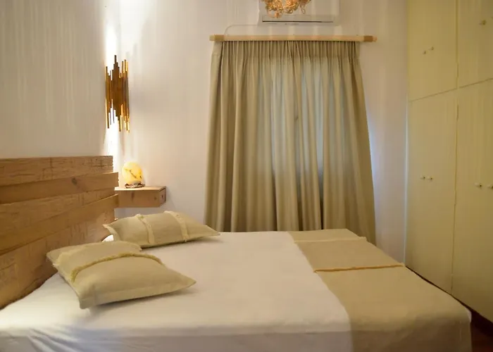 Esperos Seaside In Adamas, Milos * Adamantas