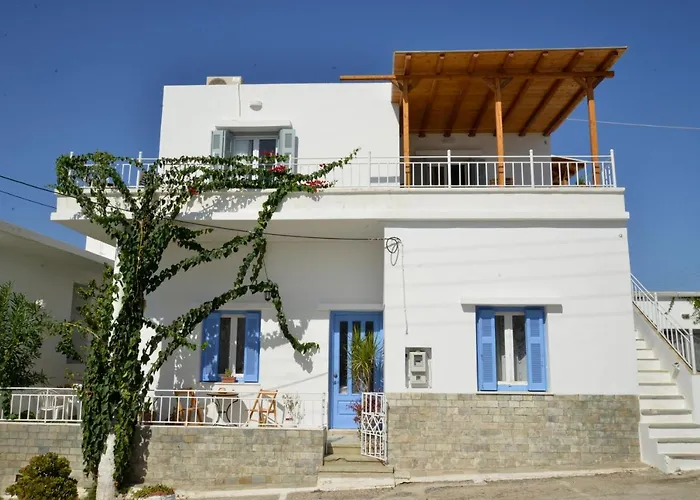 Esperos Seaside In Adamas, Milos * Adamantas